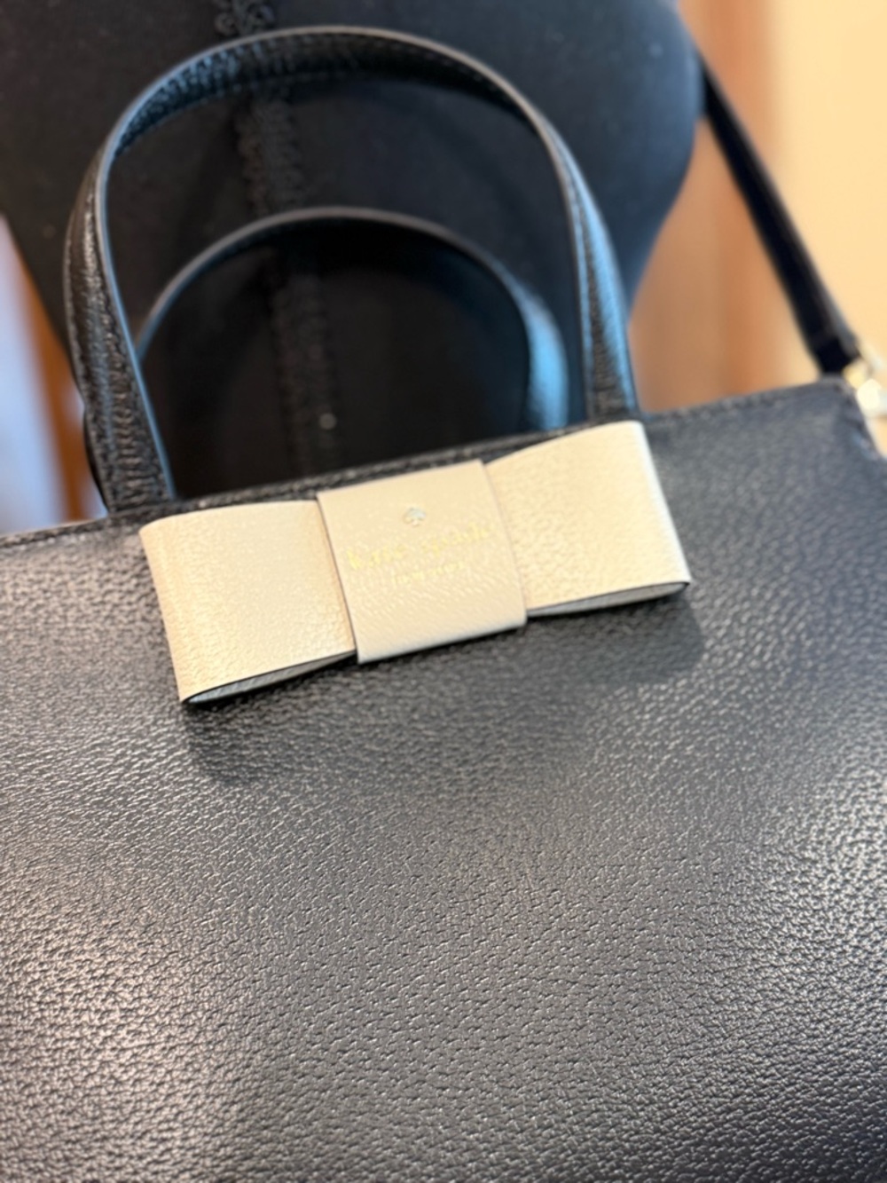 Kate Spade Black Leather Satchel with Cream Bow Accent - Picture 2 of 7